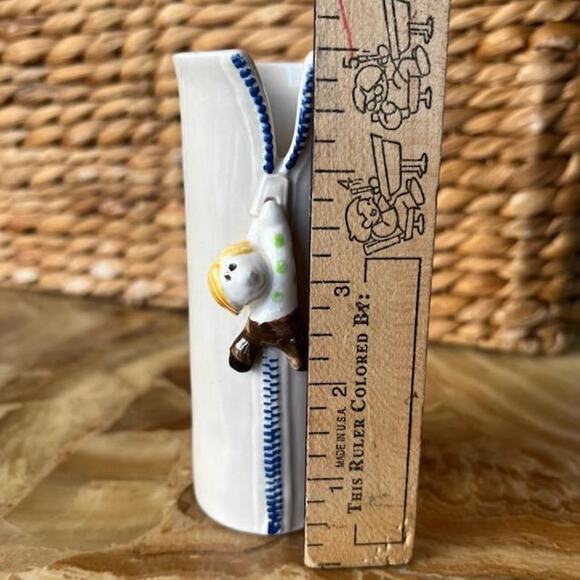 Fitz & Floyd Zippered Bud Vase - Picture 2 of 5